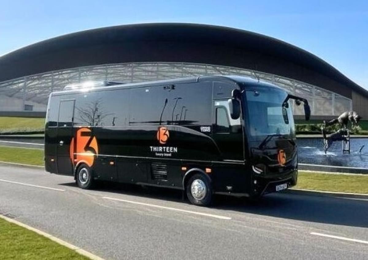 Luxury Coach Hire Tamworth 13 travel fleets